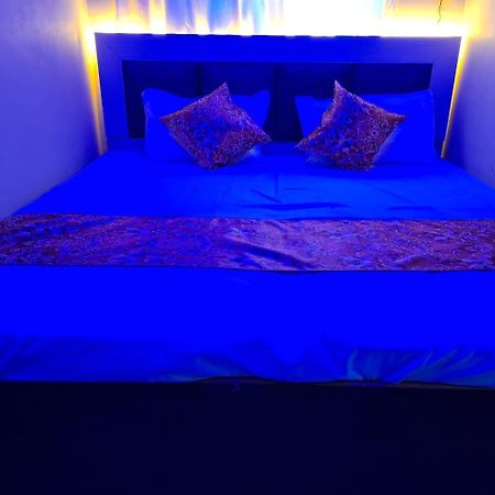 Hotel Sgh Subhadra Guest House Ayodhya Εξωτερικό φωτογραφία